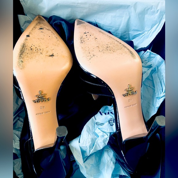 Prada Black Pointed Toe Heels - Picture 4 of 8